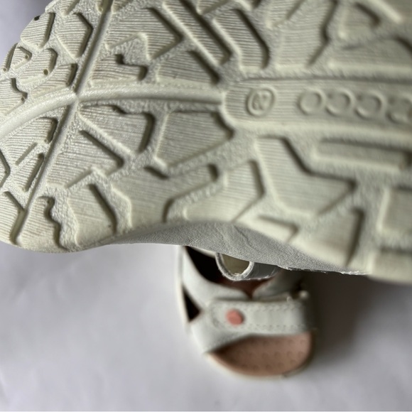 Ecco White and Pink Sandals with Adjustable Straps - Picture 6 of 7